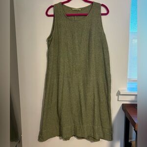 Cut Loose Sleeveless Linen Dress